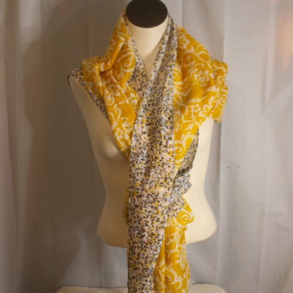 Ann Taylor Loft Polyester Infinity Scarf 28 x 36 Inches - Picture 1 of 5